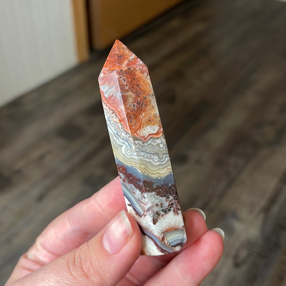 sparkly crazy lace agate crystal tower✨